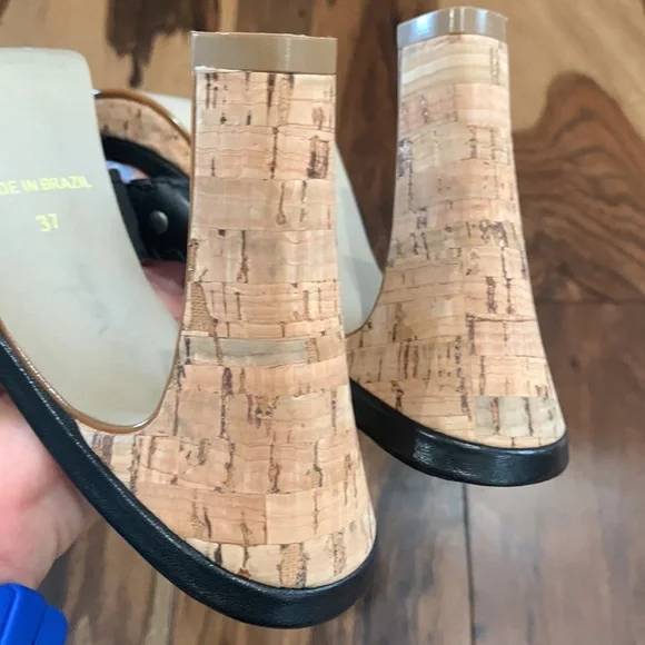 Heels - NWOT - Picture 10 of 12